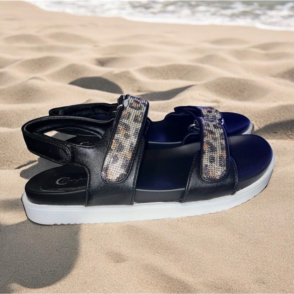 Comfort sandals black with leopard print rhinestone straps